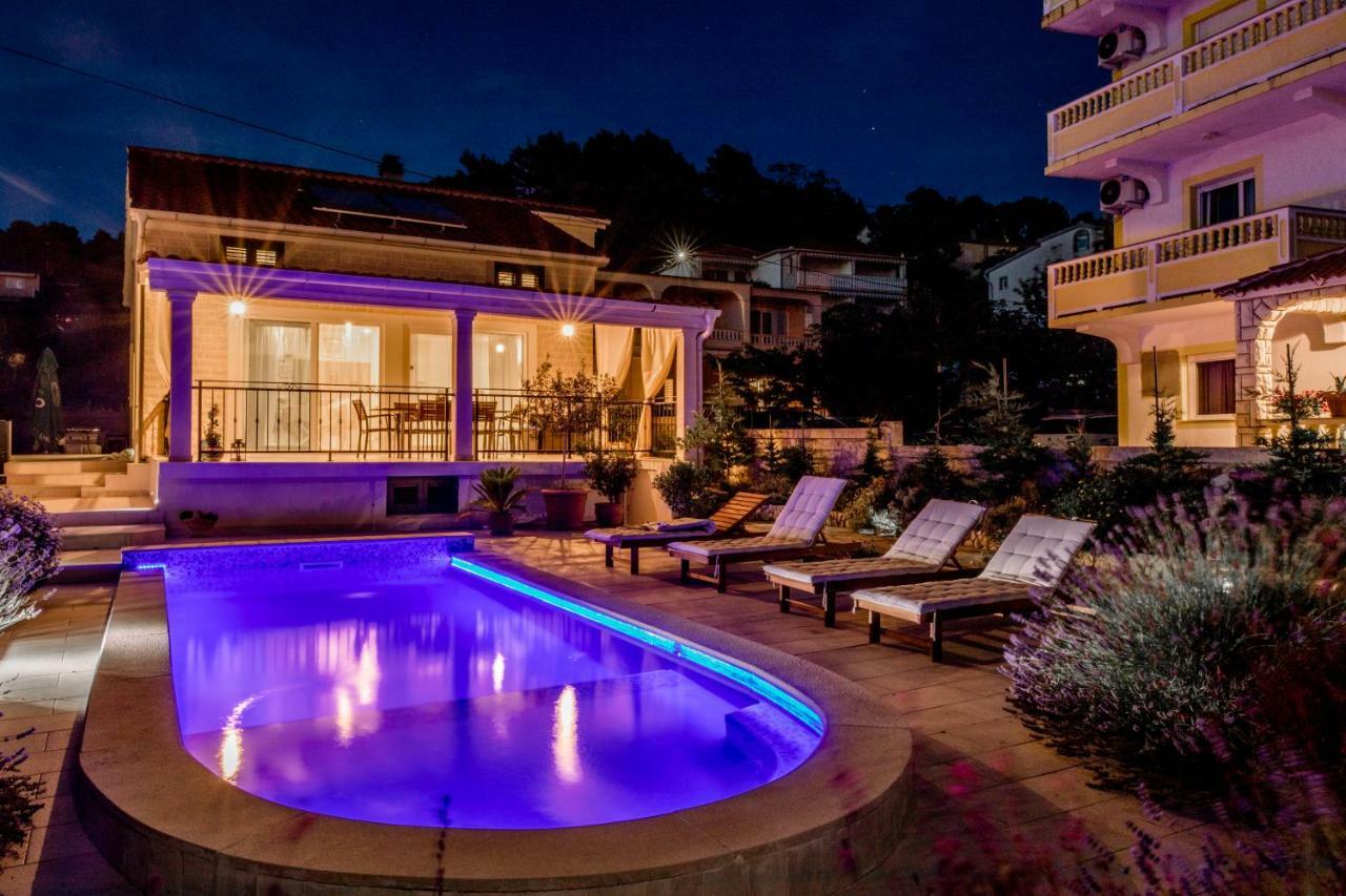 Villa Bella Banjol Luaran gambar